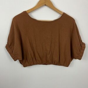 Miou Muse Brown Crop Top Button Back Short Sleeve Blouse‎ Size M